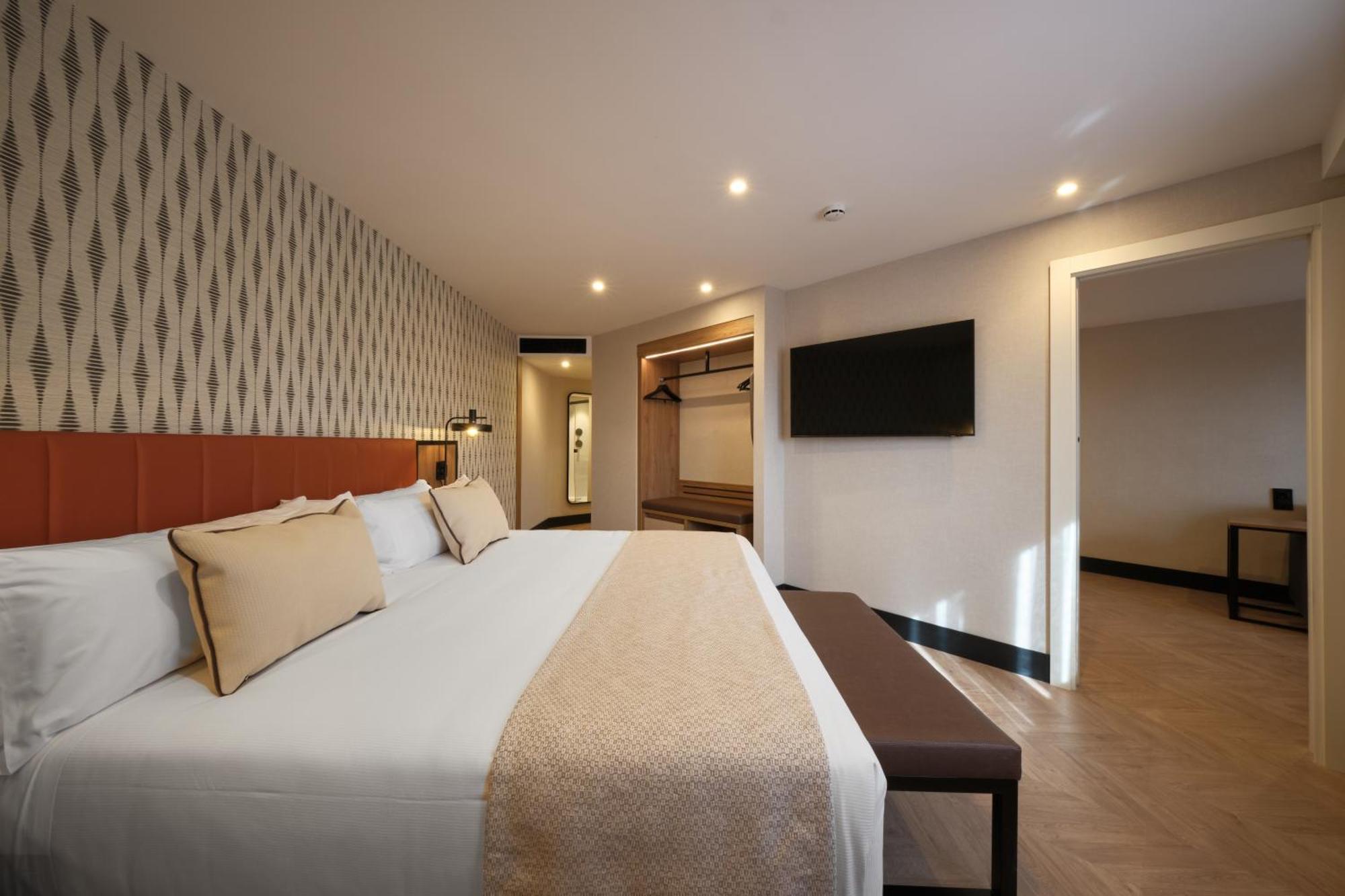 Hotel Catalonia Park Putxet Barcellona Esterno foto