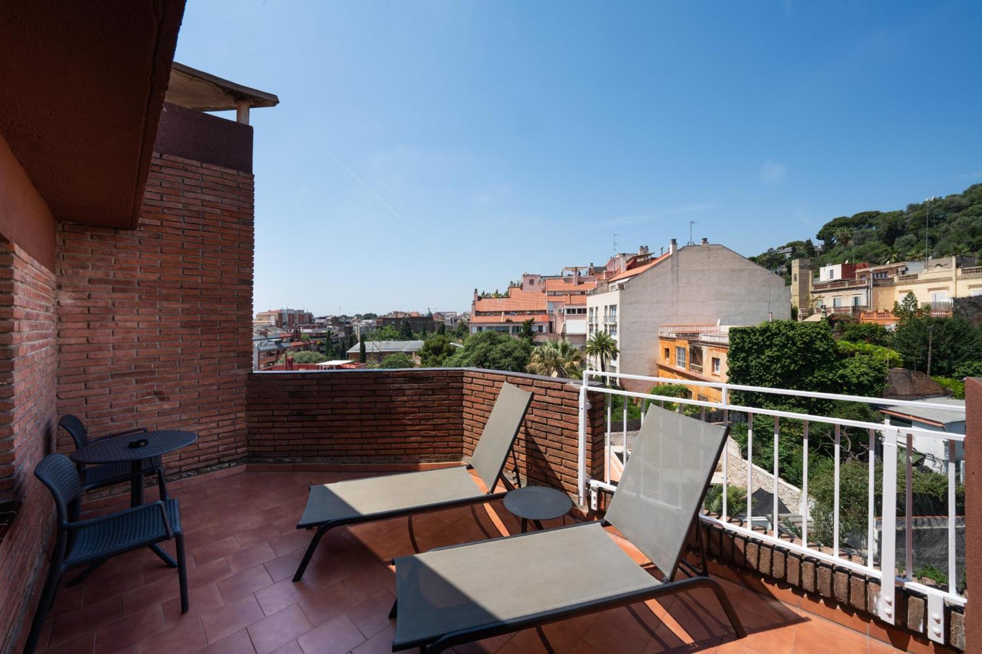 Hotel Catalonia Park Putxet Barcellona Esterno foto