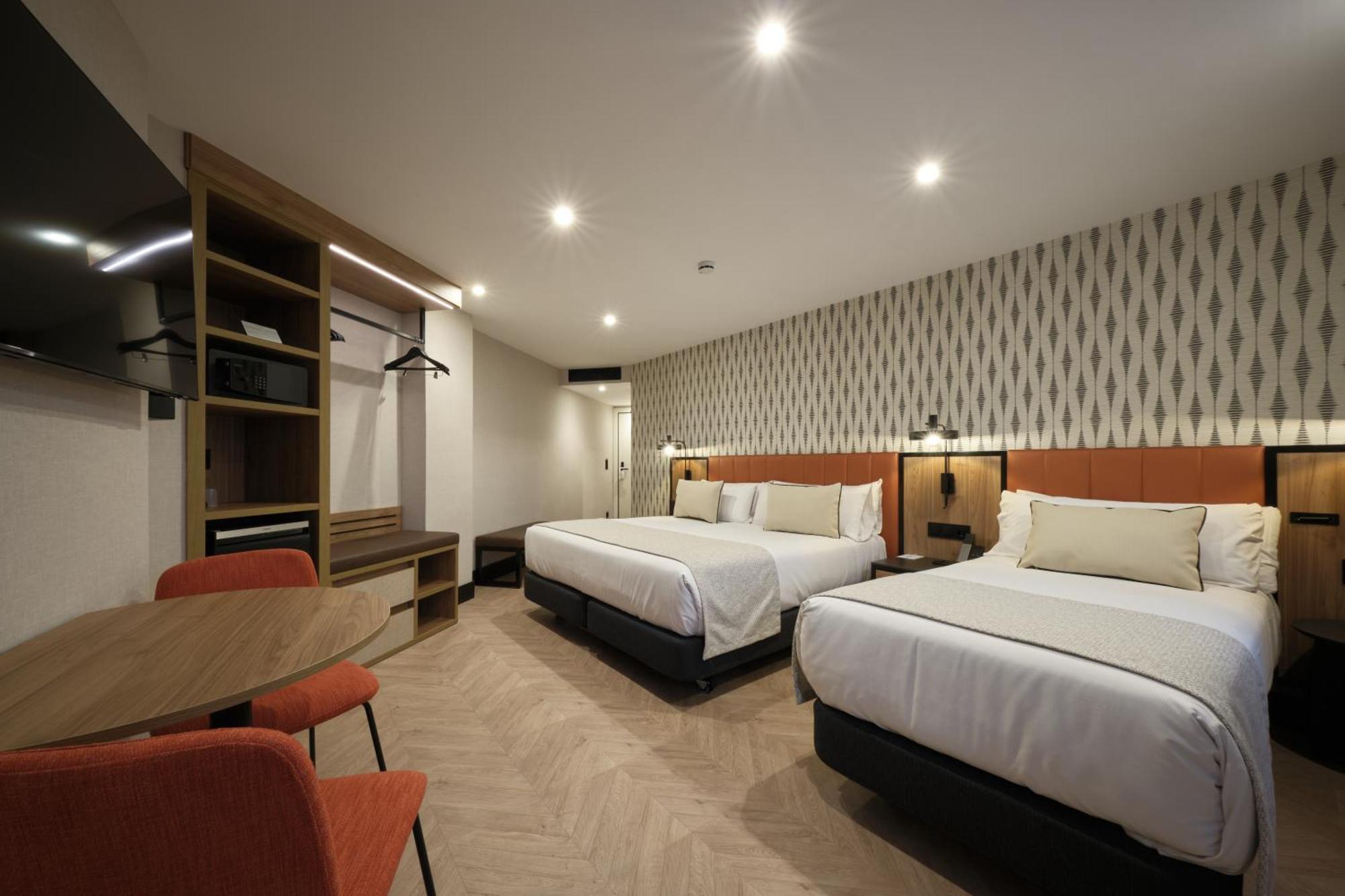 Hotel Catalonia Park Putxet Barcellona Esterno foto