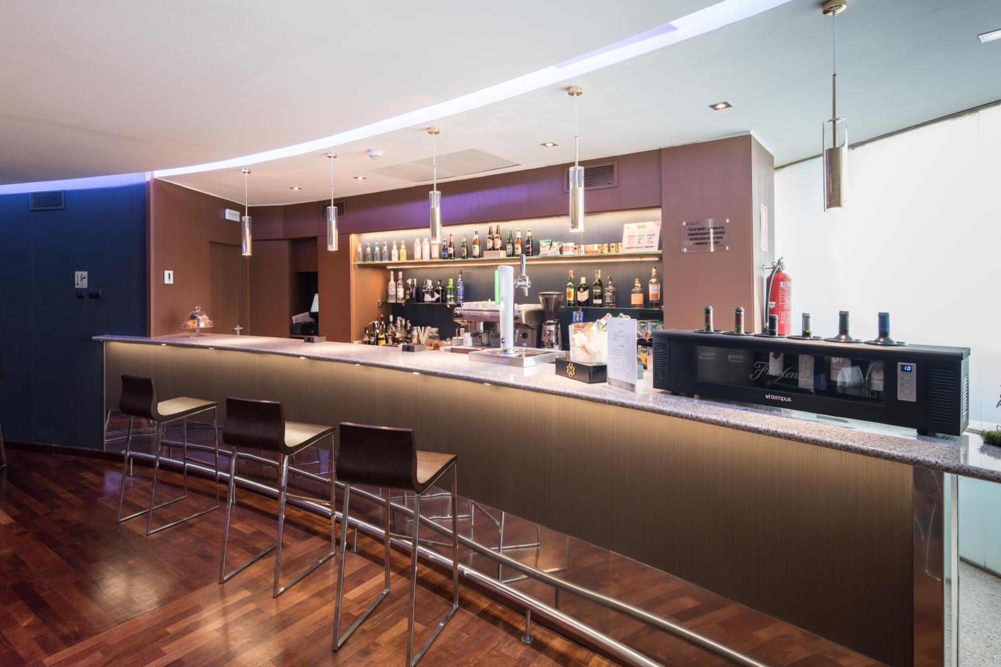 Hotel Catalonia Park Putxet Barcellona Esterno foto